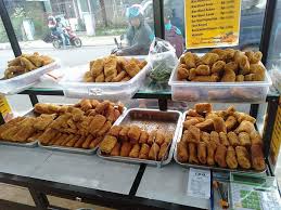 Risoles sayuran daging keju5pcs isi sayuran , daging giling dan keju. Kue Risol Ido Special Home Pangkalpinang Sumatera Selatan Indonesia Menu Prices Restaurant Reviews Facebook