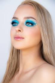 makeup artist mirella regula