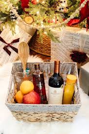 8 unique christmas gift basket ideas