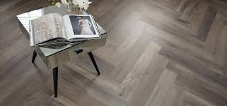 2021 vinyl flooring layout and pattern trends. Natural Wood Effect Vinyl Flooring Realistic Wood Floors