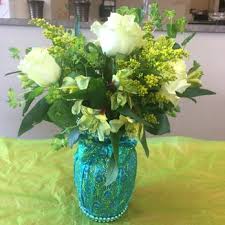 Fresh flowers are the perfect way to brighten a loved one's day. Segelin S Florist 11 Photos 13 Reviews Florists 10664 Carnegie Ave Cleveland Oh Phone Number Yelp