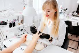 how to hire a nail technician in 6 steps