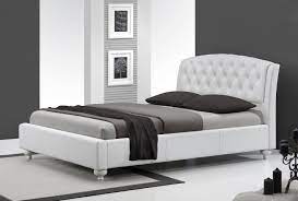 ELISA - elegant säng i ECO-läder med sänggavel i barockstil