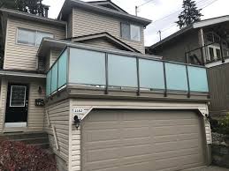 Glass Deck Railings North Vancouver