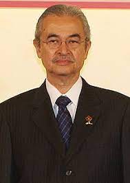 A malay, he is a member of a prominent political family, the son of malaysia's second prime minister, abdul razak, and the. Abdullah Ahmad Badawi Wikipedia