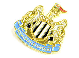 The official twitter account of newcastle united fc. Newcastle United Crest Pin Badge Football Gifts And Souvenirs