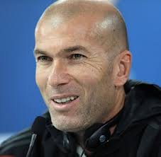 Zidane spielte zuletzt bei реал мадрид (рмкф). Datei Zinedine Zidane By Tasnim 01 Jpg Wikipedia
