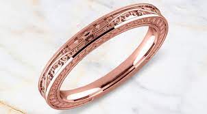 style guide for rose gold jewelry