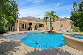 port st lucie fl homes with pools
