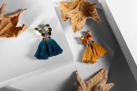 best autumn jewelry photography styling