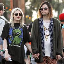 It's where your interests connect you with your people. Frances Bean Cobain Secretly Weds Bf Without Telling Mom Courtney Love E Online