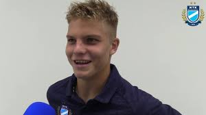 He made his debut on the professional league level in the 2. Schafer Andras Szerintem Ok Sem Hittek El 2018 08 25 Mtk Budapest Youtube