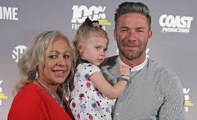 Nfl star julian edelman is a new dad! Does Julian Edelman Have A Wife Or Girlfriend And Who Is His Daughter