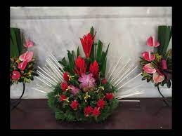 Melayani bunga altar untuk : Merangkai Bunga Altar Gereja Youtube