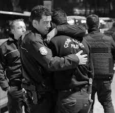 Turgut Babaoğlu - #10Aralık2016 akşamı hain terör saldırısı sonucu şehit  olan kahraman polislerimizi ve vatandaşlarımızı rahmetle ve dua ile  anıyoruz. Ruhları şad, mekanları cennet olsun. Tim 47 ölümsüzdür 🇹🇷🇹🇷 |  Facebook