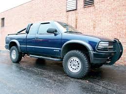 Giant selection of lift kits and other products whether it is a 4 inch lift kit or a 6 inch lift kit, 4 wheel parts has you covered. 2001 Chevy S 10 Pickup Zr2 Lift Kit Upping The Ante