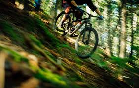 the 7 top downhill bike riding tips for