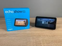 The resolution and audio quality might not be as this large screen display is roughly the same size as the most giant fire tablet. Echo Show 5 Ausprobiert Die Neue Alexa Wunderwaffe Von Amazon Appgefahren De