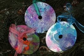 glittered cd ornaments cool diy ideas