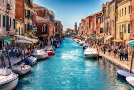 visit the island of murano the