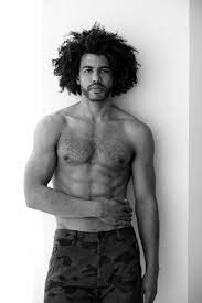 Meet Daveed Diggs: 'Hamilton' Star And Broadway's Hottest Rapper -  Towleroad Gay News