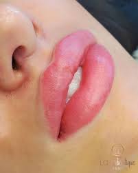 know about lip blush healing day by day