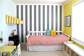 Painting Walls Vertical Stripes