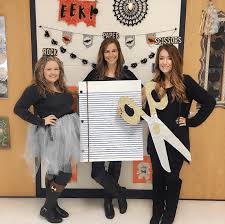 31 best teacher halloween costumes for