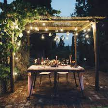 17 Outdoor Wedding Ideas On A Budget