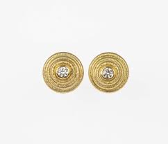 18ct gold diamond stud earrings mh