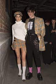 Miley was joined by british musician yungblud and other friends while celebrating the hannahversry. Yungblud Halsey Fashion Halsey Style Halsey