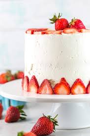 strawberry layer cake with whipped