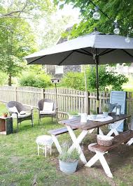 Outdoor Dining French Country Style