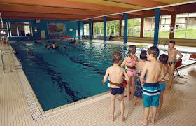 open during the year from august to june it hosts numerous courses water fitness aqua bike bicycle in water swim courses for s and