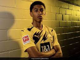 Borussia dortmund play in the bundesliga, the first division of football in germany. Borussia Dortmund Announce Signing Of English Teenager Jude Bellingham Football News