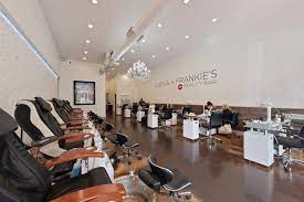 about alexia frankie s beauty bar