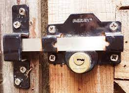 We most often gardeners and owners of private houses, establish gates, whose skeletons are made of profile tubes is robust design, which beautifully decorate the gates with elements of forging. What Is The Best Lock For A Garden Gate Iks Locksmiths