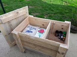 Recycled Wood Pallets Made Storage Box