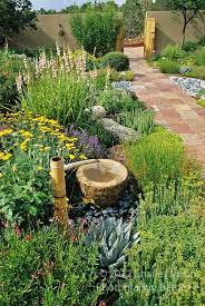 A Water Saving Xeriscape Design By