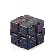 magic fidget cube farvede revner