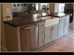 kitchen islands with sink and
