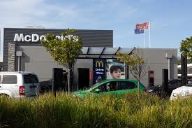 On 5 november, england is entering its second lockdown. Freed From Strict Lockdown New Zealanders Head To Fast Food Outlets Beaches Reuters Com