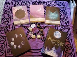 A good way to ease yourself into the workings of the lunar energies is to get yourself a deck of moonology oracle cards. Moonology Moon Phase Reading 3 Or 4 Card Not Physical Item Full Moon New Moon Waxing Moon Or Wan Moonology Oracle Cards Full Moon Tarot Tarot Spreads