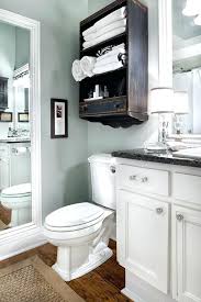 Space To Your Small Apartment Bathroom