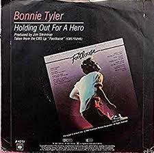 Holding Out For A Hero - Bonnie Tyler 7" 45: Amazon.pl: Płyty CD i winylowe