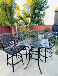 Patio Cast Iron High Table And Swivel