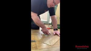 how to replace damaged amtico tiles