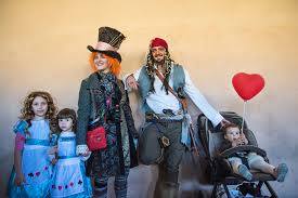 Cosplay ideas has a large role in american culture. 20 Family Cosplay Ideas For Comic Con In Dubai Ewmums Com