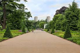 Kew Gardens Broad Walk