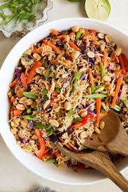 cold noodle salad with peanut dressing